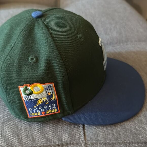 Los Angeles Dodgers New Era Logo 59 Mens Fitted Baseball Cap. Size 7.25 in. - Picture 2 of 10